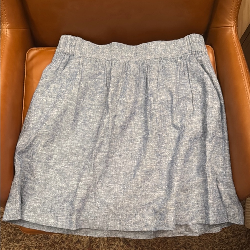Loft Outlet chambray pull on skirt with pockets